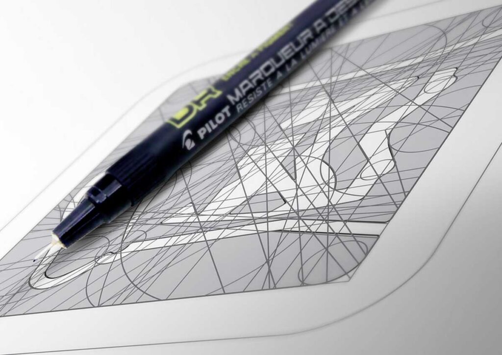 Grid do logotipo Sailor Correntes e Engrenagens
